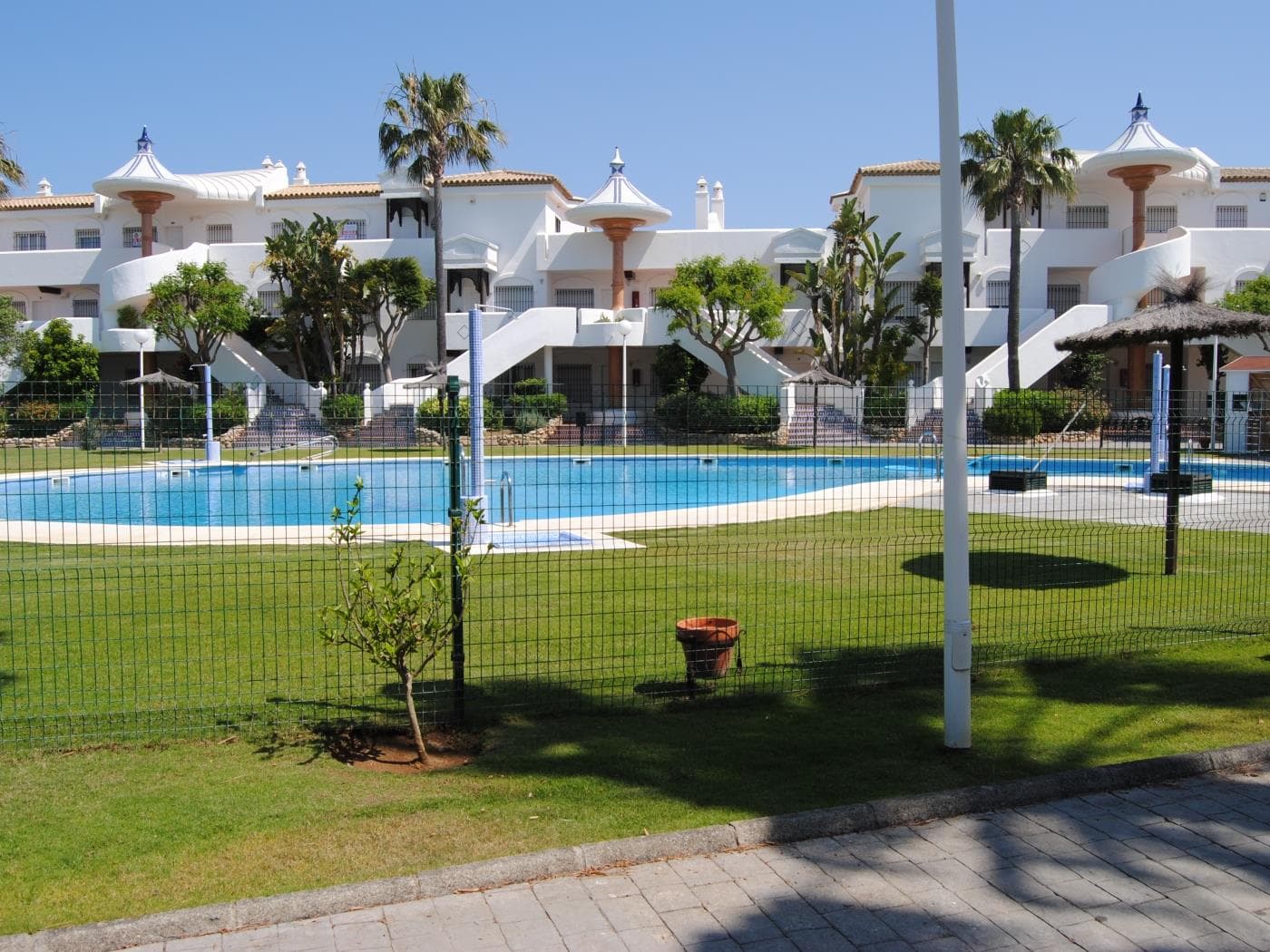 Ref 2a2. APARTAMENTO BAJO NOVO SANCTI PETRI