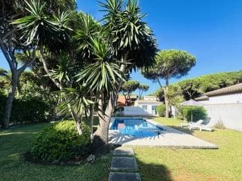 Ref. Casa Bluende